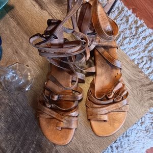 Bed Stu Womens Sandals Size 11